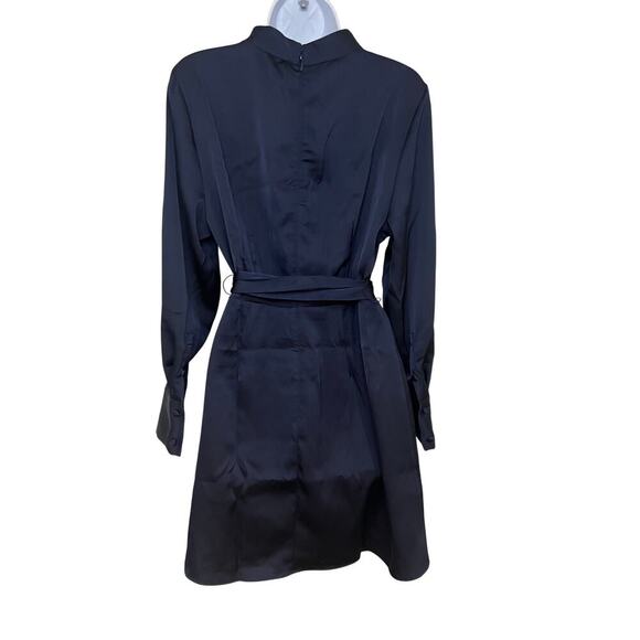 Banana Republic Satin Mini Dress in “Preppy Navy”, size 12 Dark feminine - Picture 6 of 14